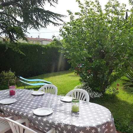 Holiday home Holiday La Quichenotte Saint-Cyr-sur-Mer